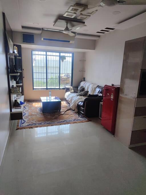 Full Furnished 1 Bhk In South Mumbaiアパートメント エクステリア 写真